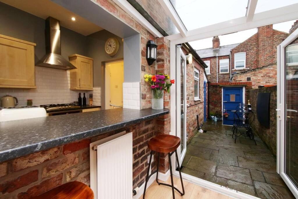 The River Walk House York Villa Ngoại thất bức ảnh